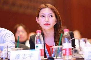 一夜荒唐：美女总裁带娃找上门,总裁妈咪携萌娃甜蜜寻爱记